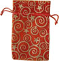 Sacchetti di organza decorativi rossi con stelle e turbinii per gioielli