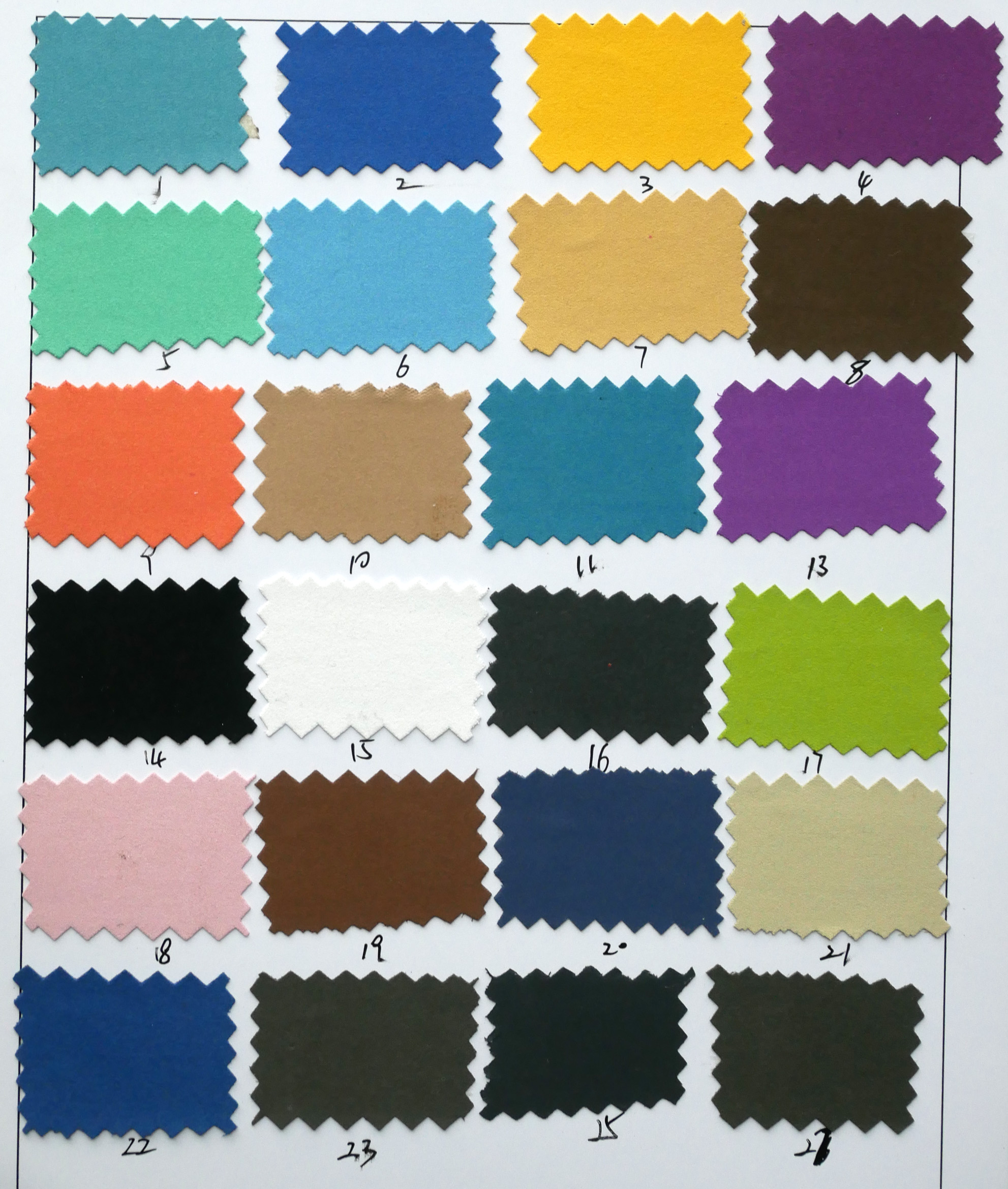 Tableau des couleurs du cuir microfibre