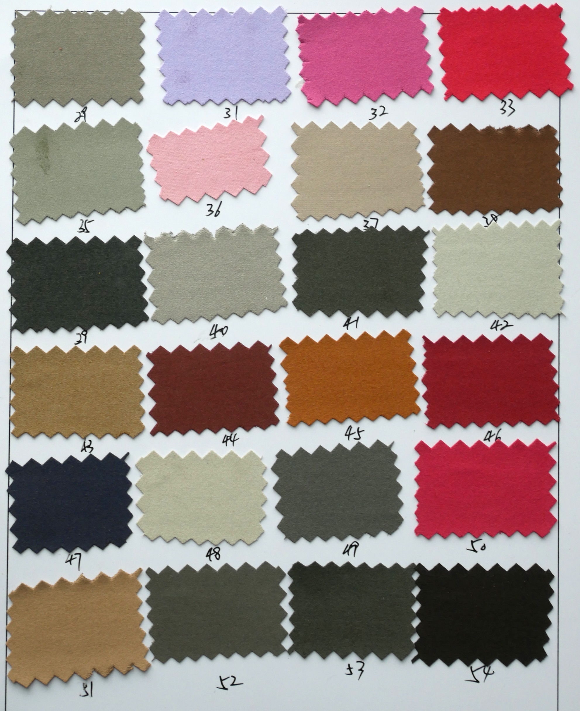 Tableau des couleurs du cuir microfibre