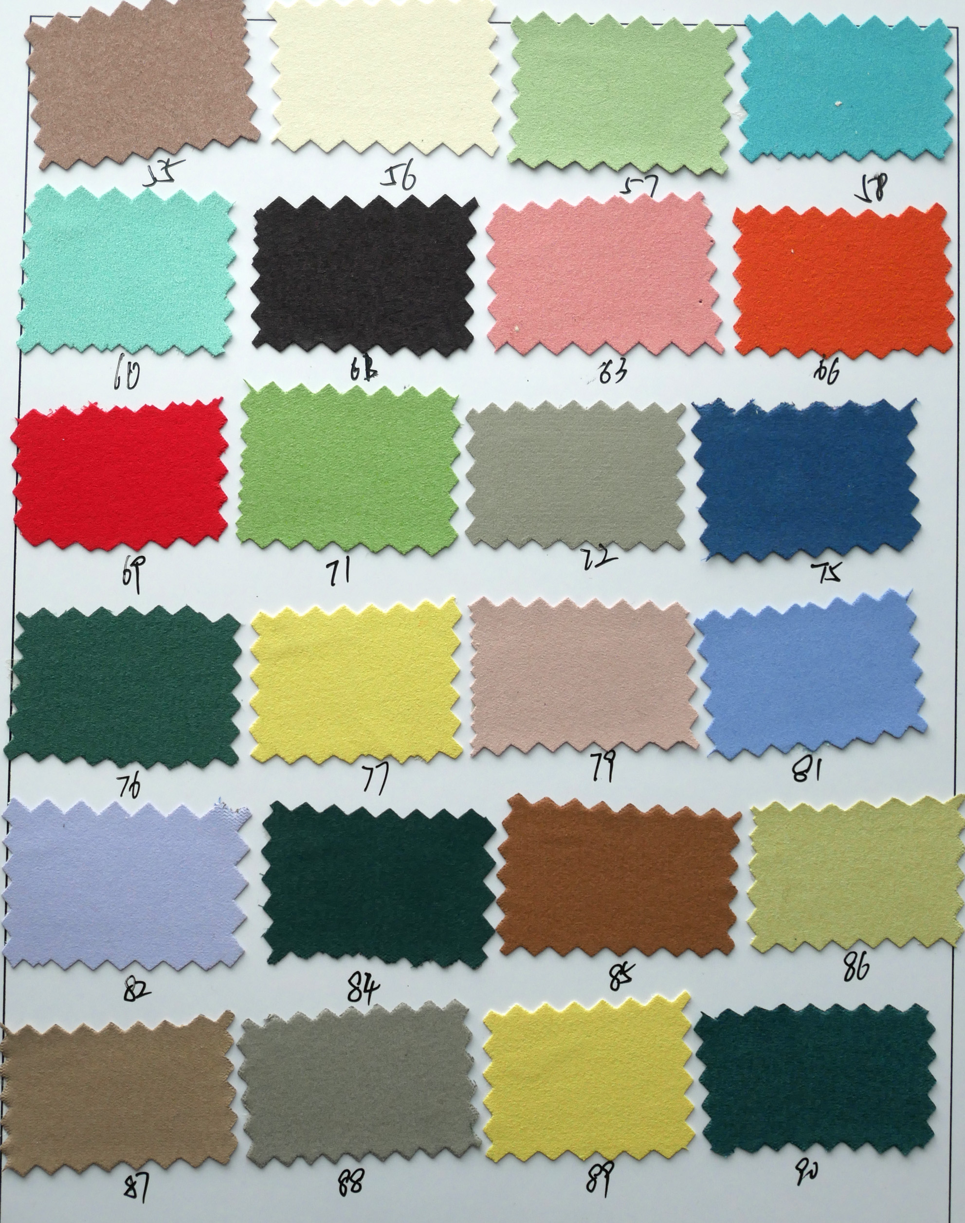 Tableau des couleurs du cuir microfibre