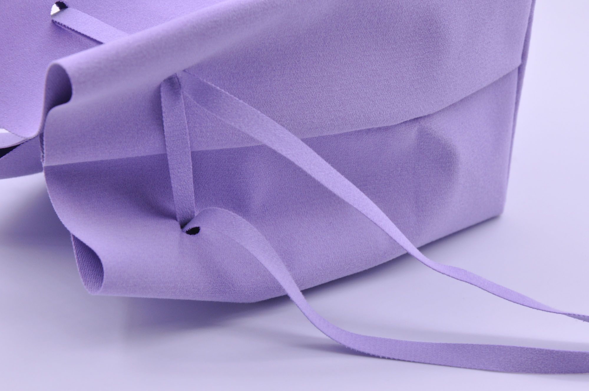 Microfiber Leather Pouch for Perfume and Wine Bottles with Square Bottom