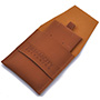 Personalisierter Schmuckbeutel Umschlag aus weichem mattem Leder mit Band und Logo, mit Einlage.
