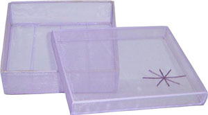 Caja de organza rectangular claro