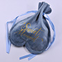 Bolsa de regalo de boda de terciopelo de seda supersuave en forma de corazón