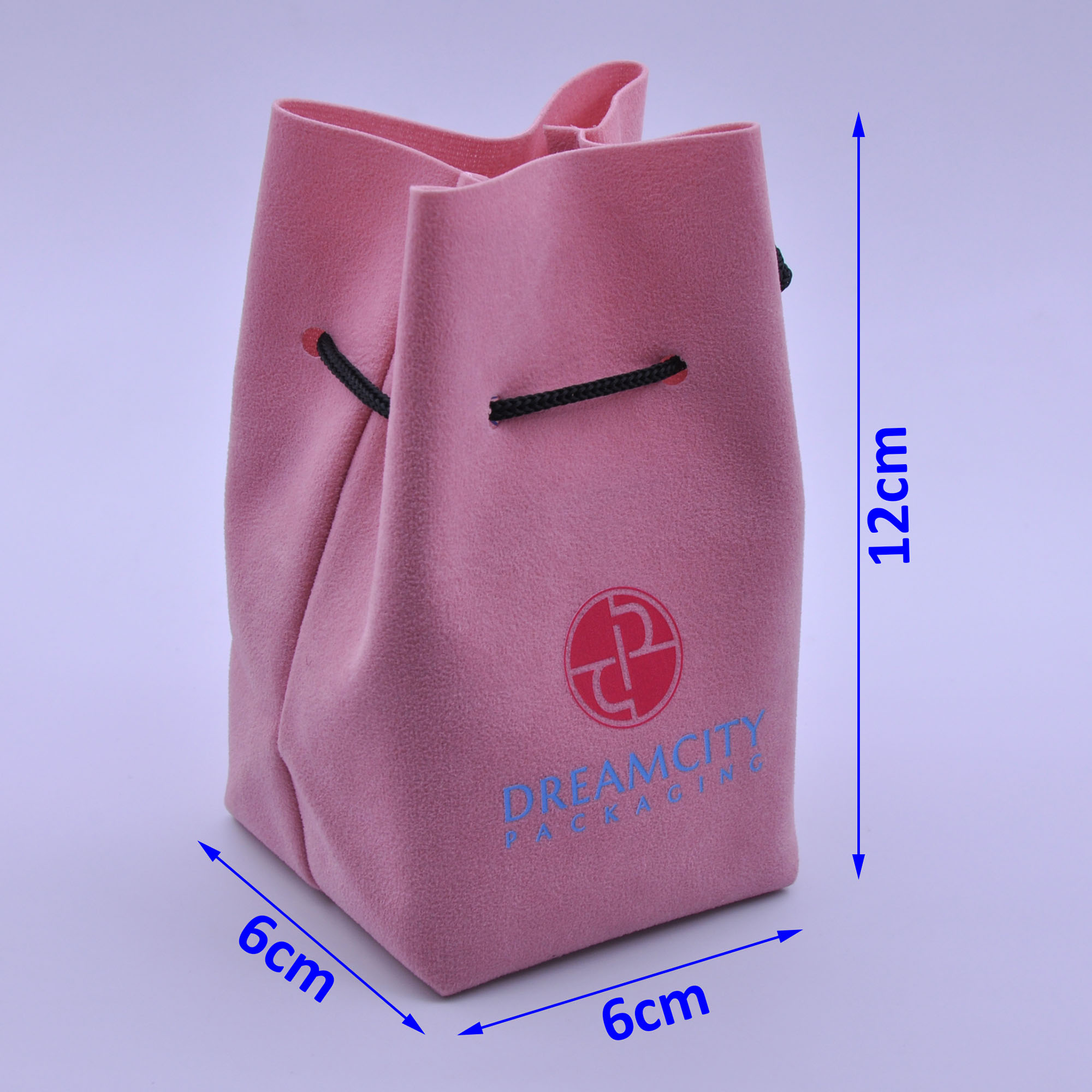 Sacos de veludo personalizados para joias com fundo quadrado e cordão, diagrama de tamanhos.